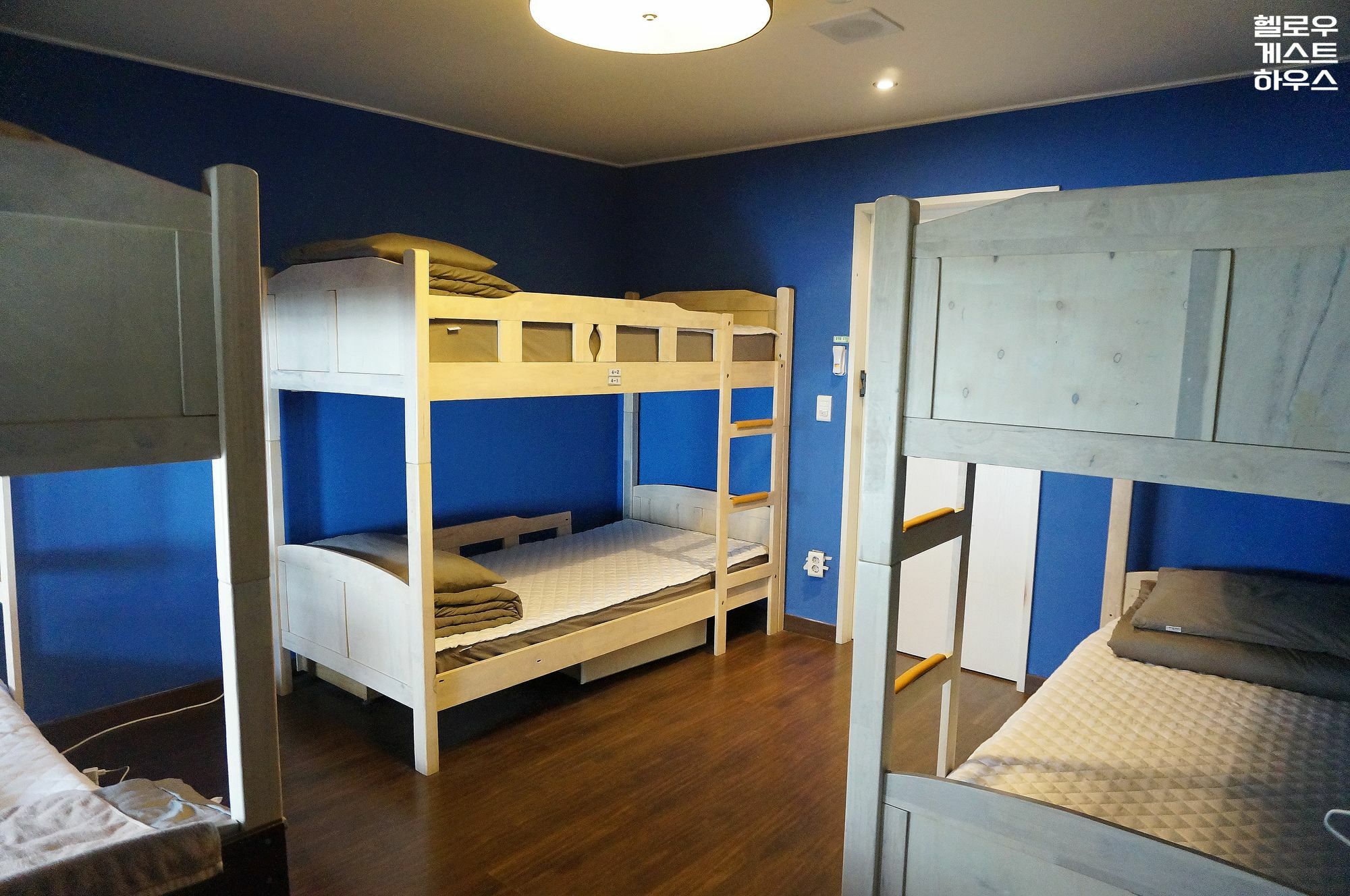 Hello Guesthouse Пусан Екстериор снимка